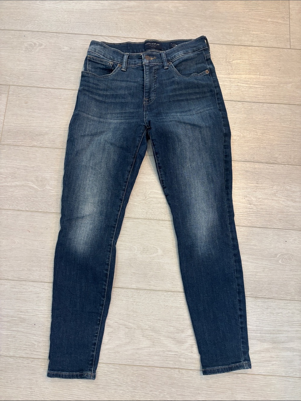 Lucky Brand Mid Rise Skinny Ava size 6 / 28 Ankle Blue Jeans
